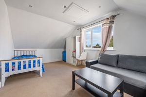 Photo 16- click for photo gallery